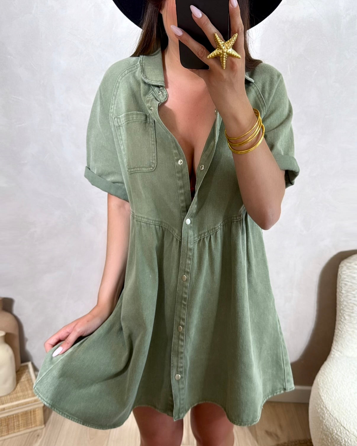 Robe Aly
