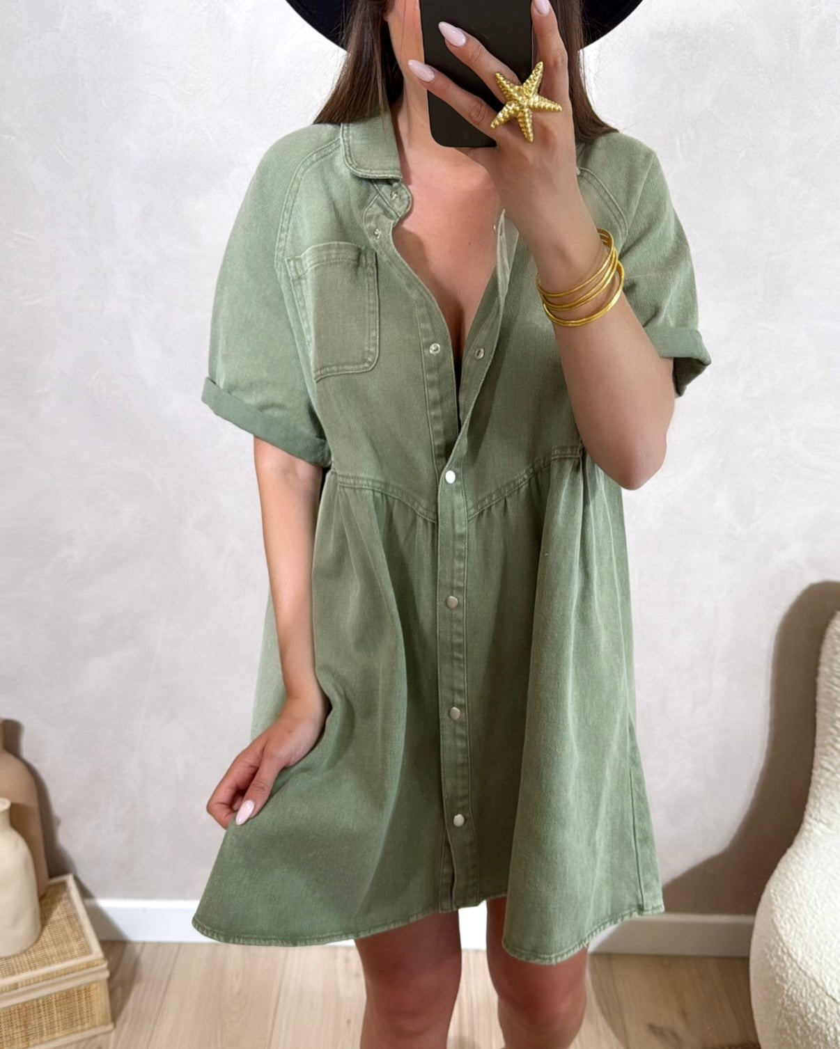 Robe Aly